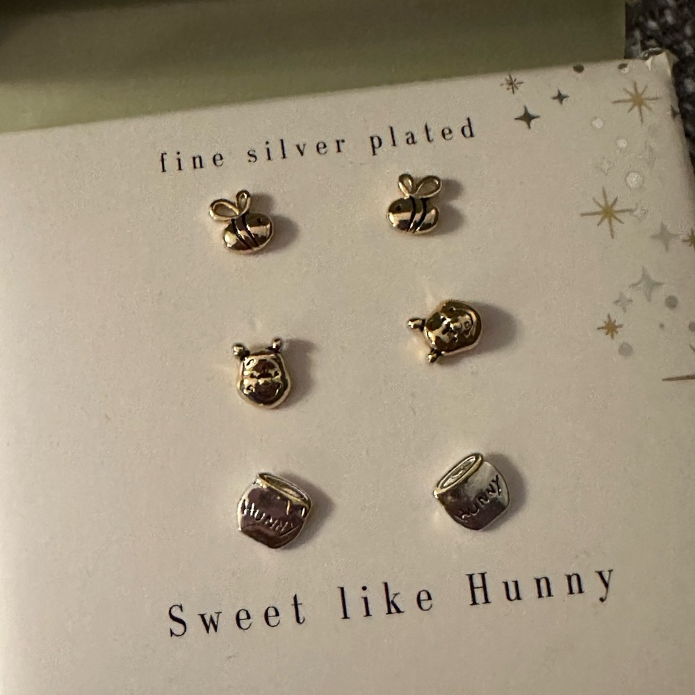Disney Winnie the PooSweet Like Hunny Sterling Plated Stud Earring Set